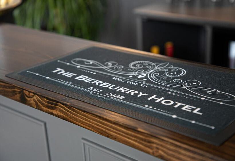 膳宿费 The Berburry