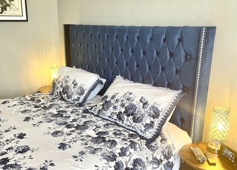 פנסיון The Westbank