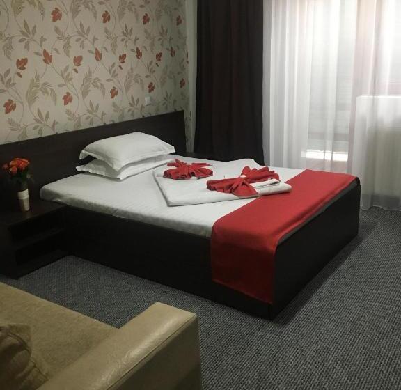 Pension La Viorel Isaila