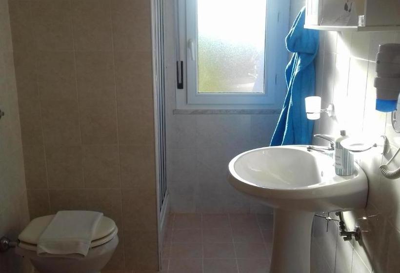 Villa Laura Residence Hotel Apartments & Studios