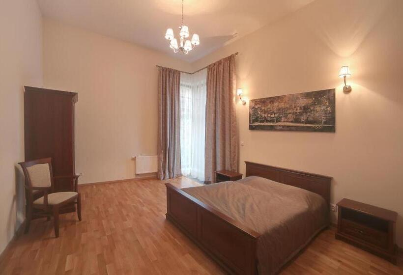 Slunecni Lazne Apartments