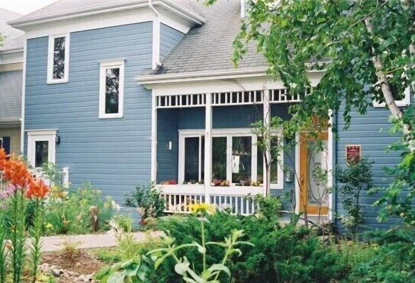 فندق صغير Auberge Cap Aux Corbeaux