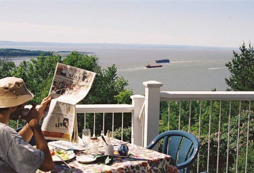 فندق صغير Auberge Cap Aux Corbeaux