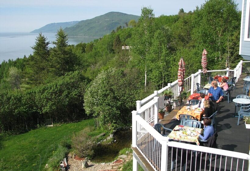 فندق صغير Auberge Cap Aux Corbeaux