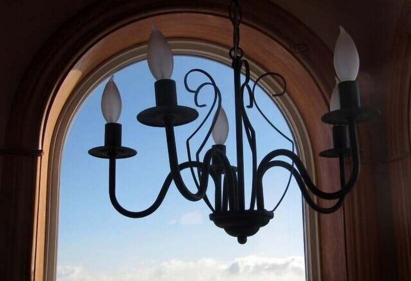 فندق صغير Auberge Cap Aux Corbeaux