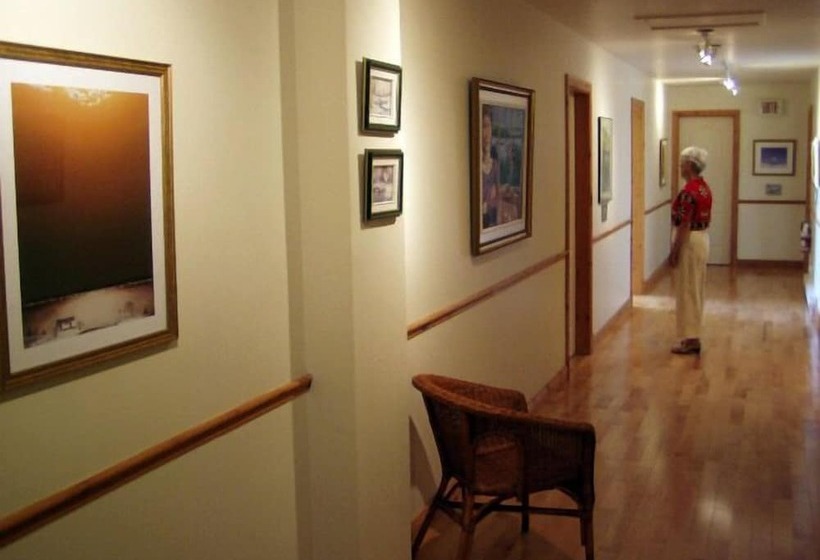 فندق صغير Auberge Cap Aux Corbeaux