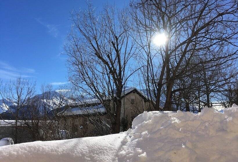 הוסטל Gasthaus Spinas