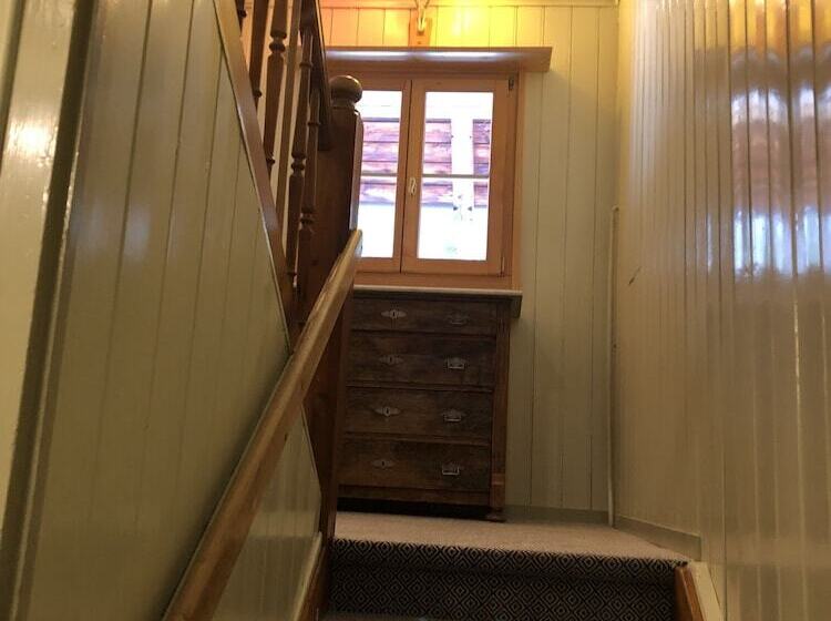 הוסטל Gasthaus Spinas