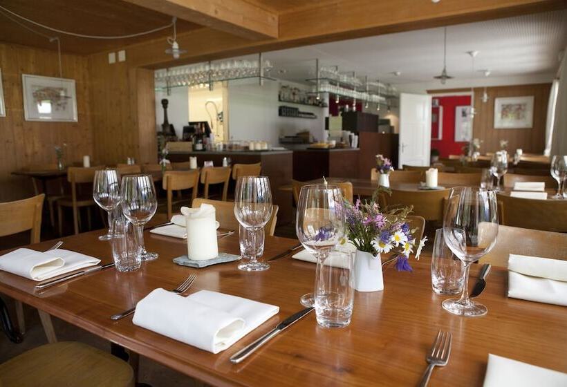 הוסטל Gasthaus Spinas