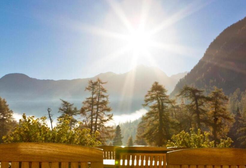 הוסטל Gasthaus Spinas