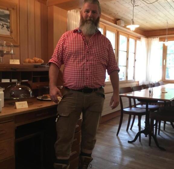 הוסטל Gasthaus Spinas