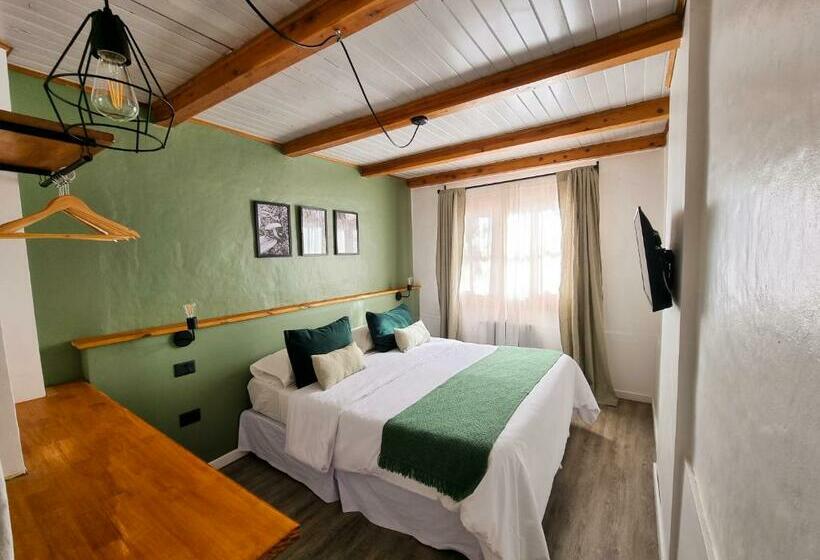 Общежитие Hosteria Las Lucarnas