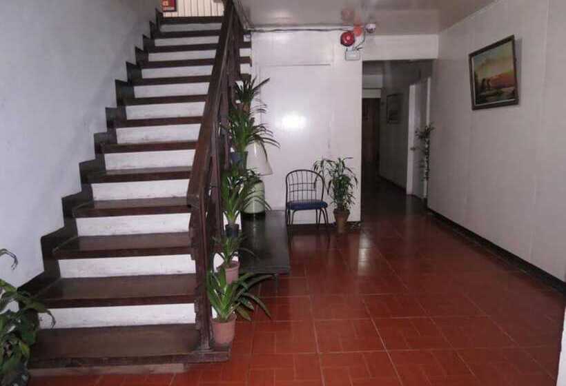 هاستل Inn Rocio And Restaurant