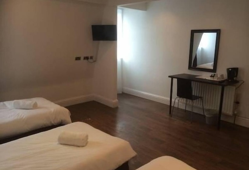 ユースホステル Manhattans