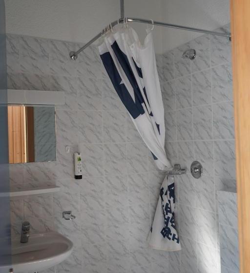 فندق صغير Mont Fort Swiss Lodge