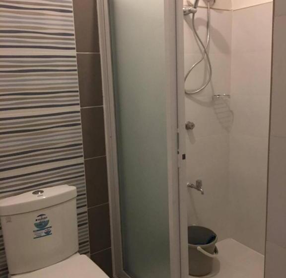 הוסטל Sm Travelodge