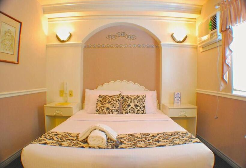 הוסטל Sm Travelodge