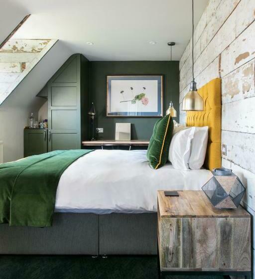 ユースホステル The Green Dragon Inn