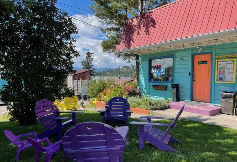 فندق صغير The Islander Inn