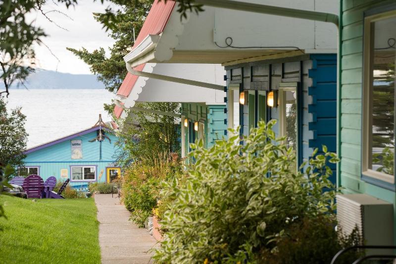 فندق صغير The Islander Inn