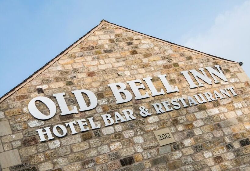 旅馆 The Old Bell Inn