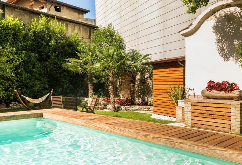 Antiche Rive Holidays Apartments