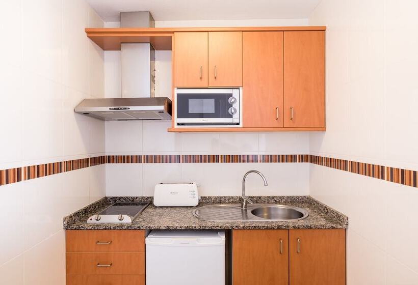 Apartamentos Avenida   Mc Apartamentos Ibiza