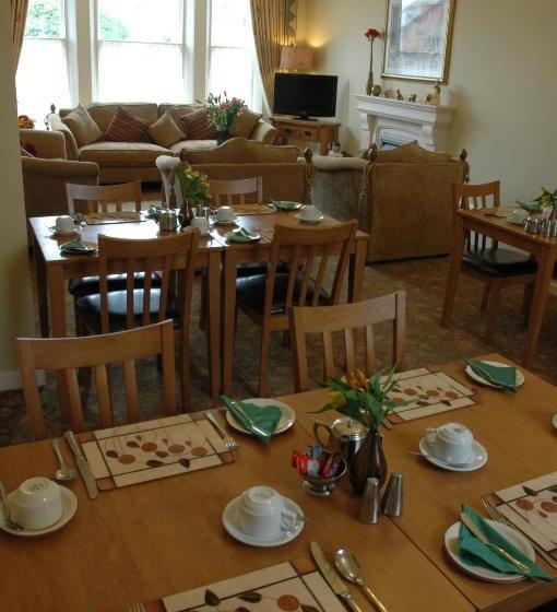 مبيت وإفطار The Bebington