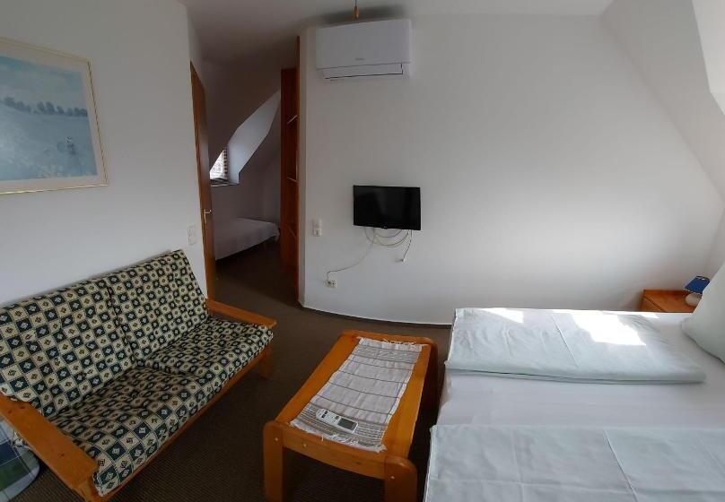 ペンション Emil Porta