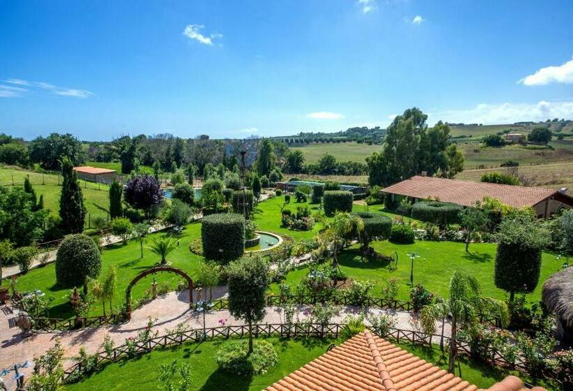 ホテル Agriturismo 4 Ricci