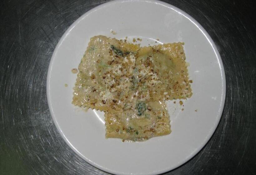 ホテル Agriturismo Al Poggetto