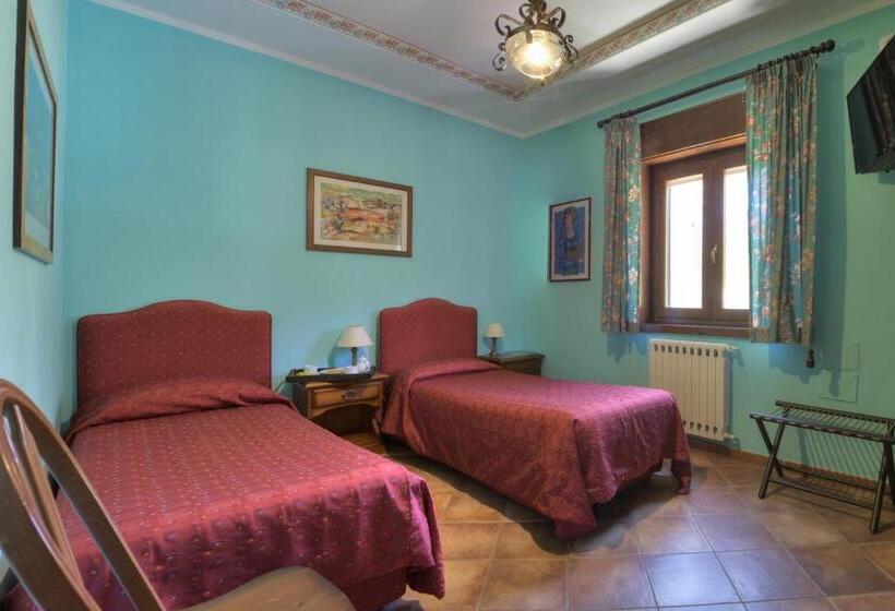 ホテル Agriturismo Al Poggetto