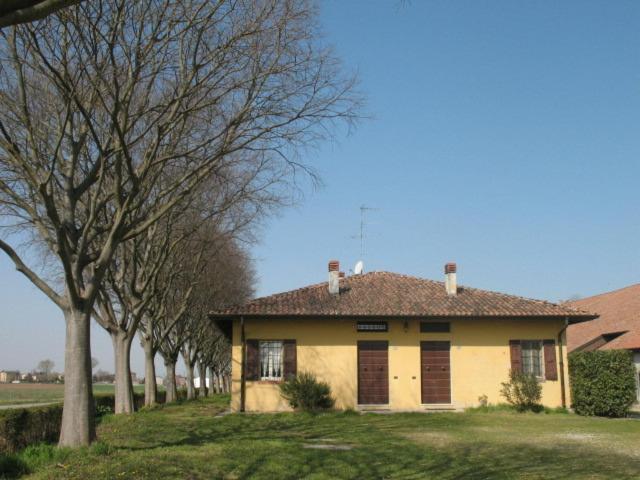 فندق Agriturismo Corte Virgiliana