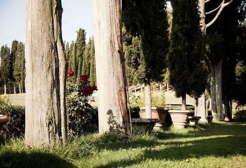 فندق Agriturismo Fattoria Rozzalupi