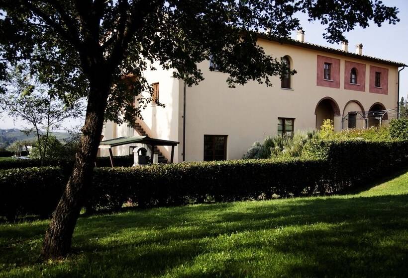 فندق Agriturismo Fattoria Rozzalupi