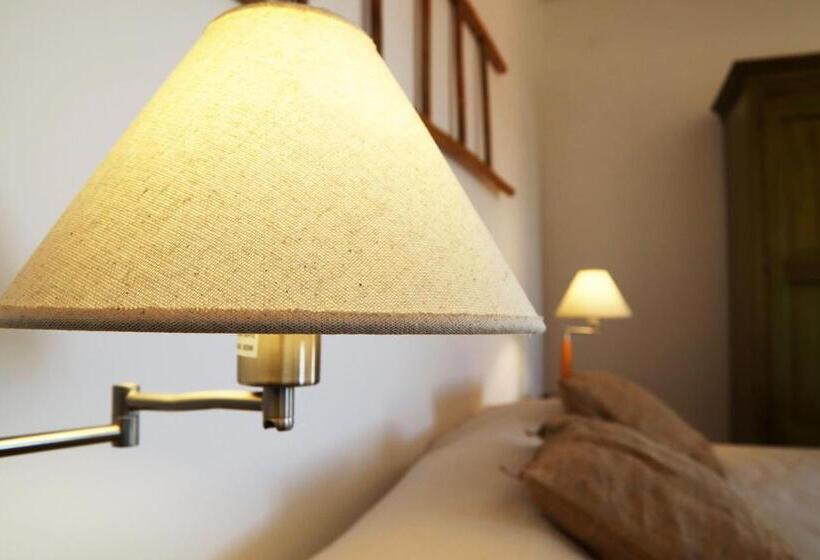 فندق Agriturismo Francesca Stajano