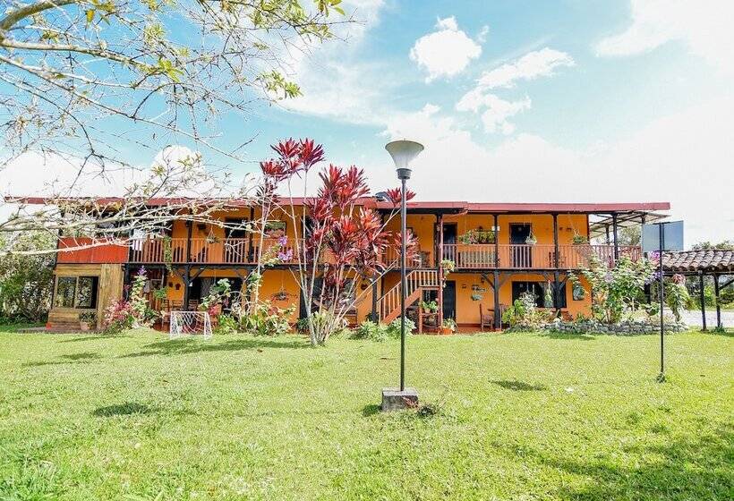 ホテル Alto De Los Andaquies