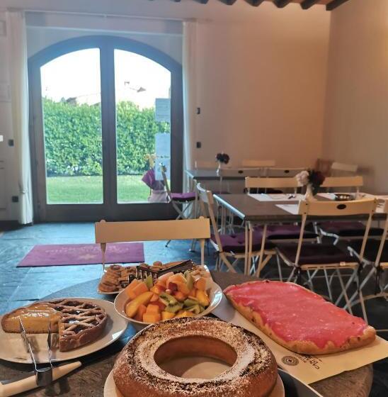 ホテル Borgo Canalicchio Di Sopra Relais