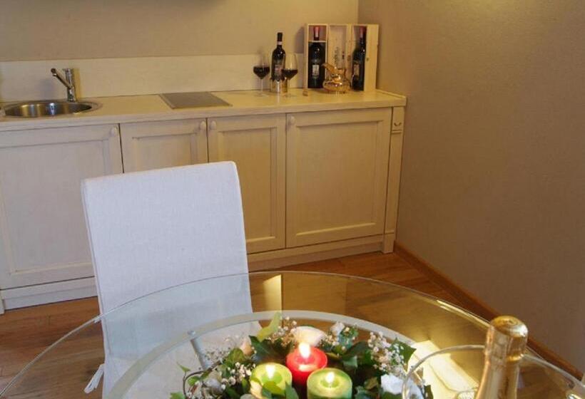 ホテル Borgo Canalicchio Di Sopra Relais