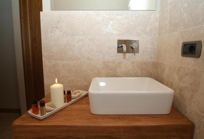 ホテル Borgo Canalicchio Di Sopra Relais