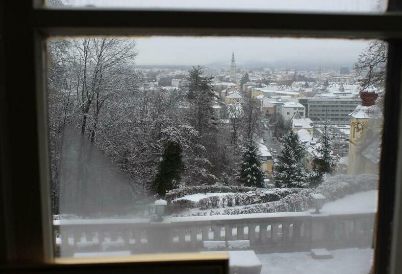 هتل Restaurant Schweizerhaus