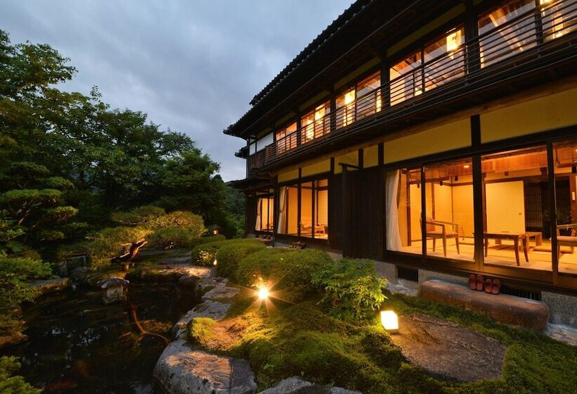 Japanese Ryokan Seryo