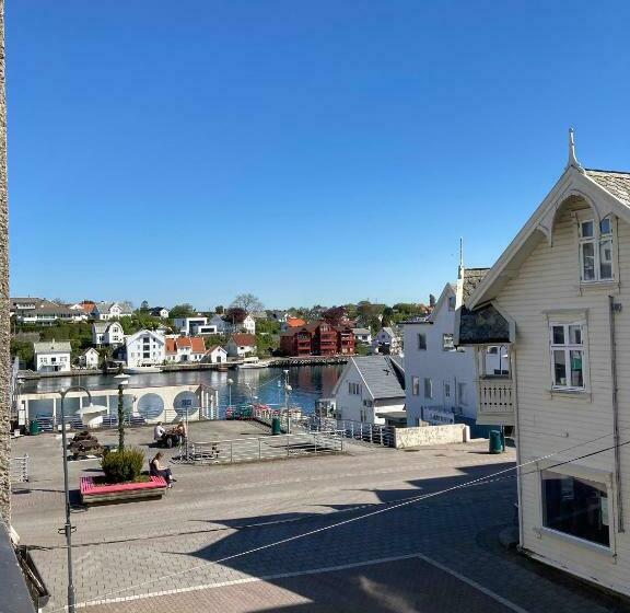 Parken Terrasse Apartment