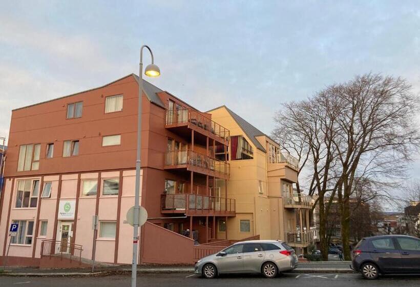 Parken Terrasse Apartment