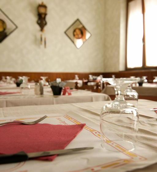 ペンション Affittacamere Trattoria Del Cristo