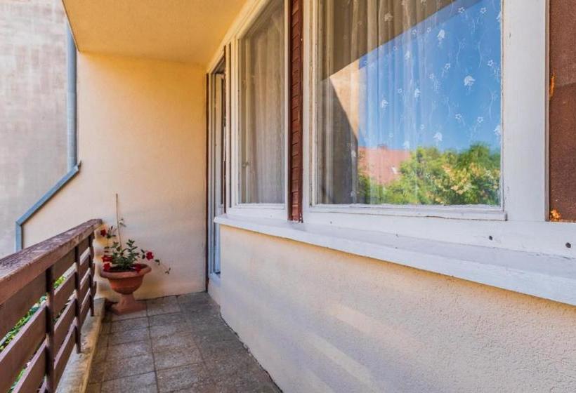 پانسیون Aidaras