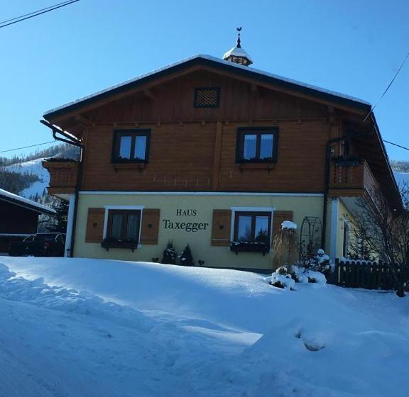 پانسیون Apparthaus Taxegger