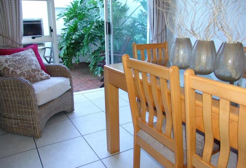 پانسیون Diaz 15 House On The Bay