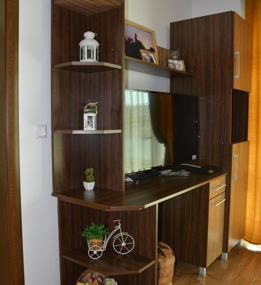 פנסיון Guest House Mimosa