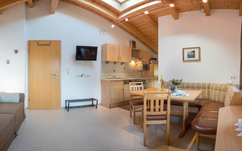 پانسیون Haus Fernblick